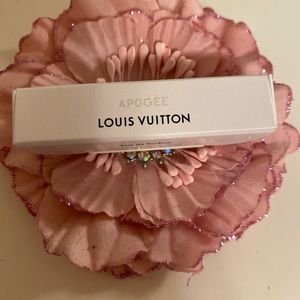 Louis Vuitton Apogee Sample